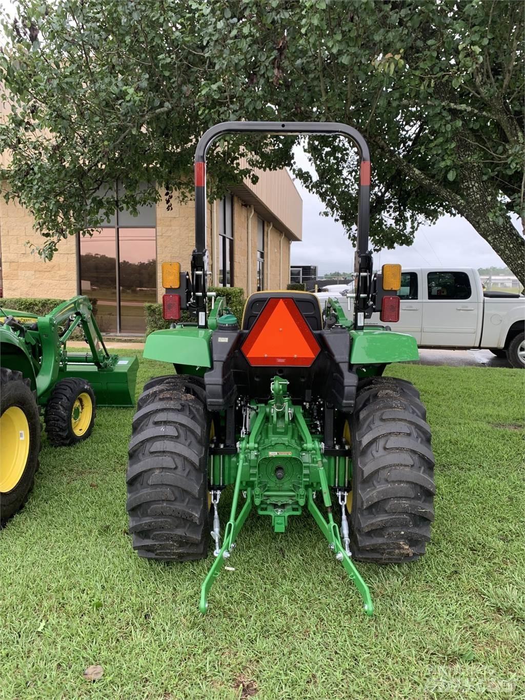 John Deere 3035D コンパクトトラクター