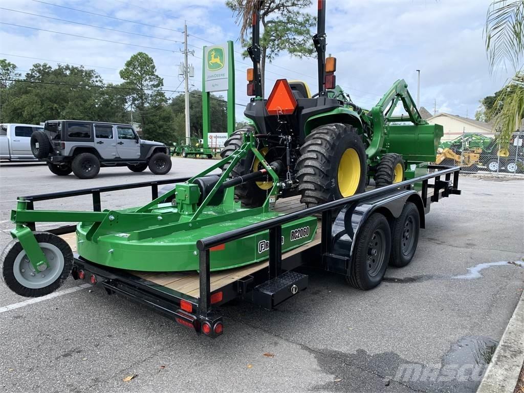John Deere 3038E コンパクトトラクター