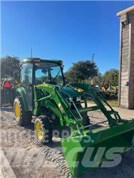 John Deere 3046R トラクター