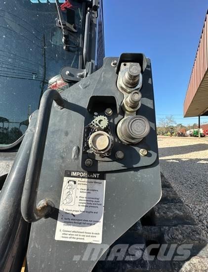 John Deere 317G スキッドステアローダー