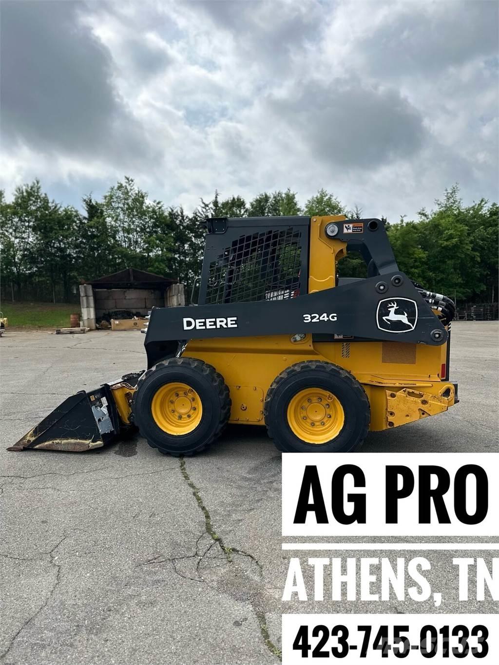 John Deere 324G スキッドステアローダー