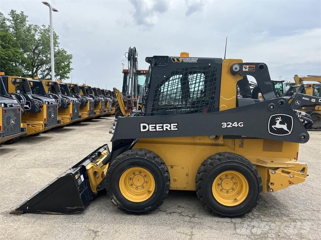 John Deere 324G スキッドステアローダー