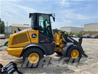 John Deere 324P ホイールローダー・タイヤショベル
