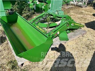 John Deere 400E トラクター