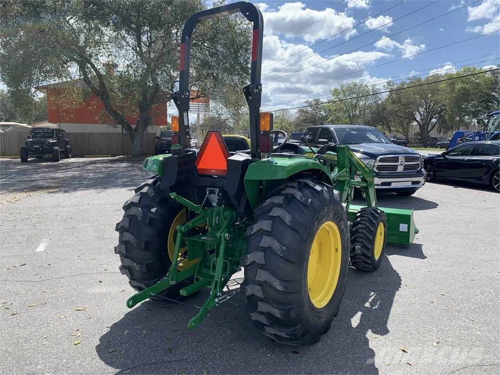 John Deere 4044M トラクター