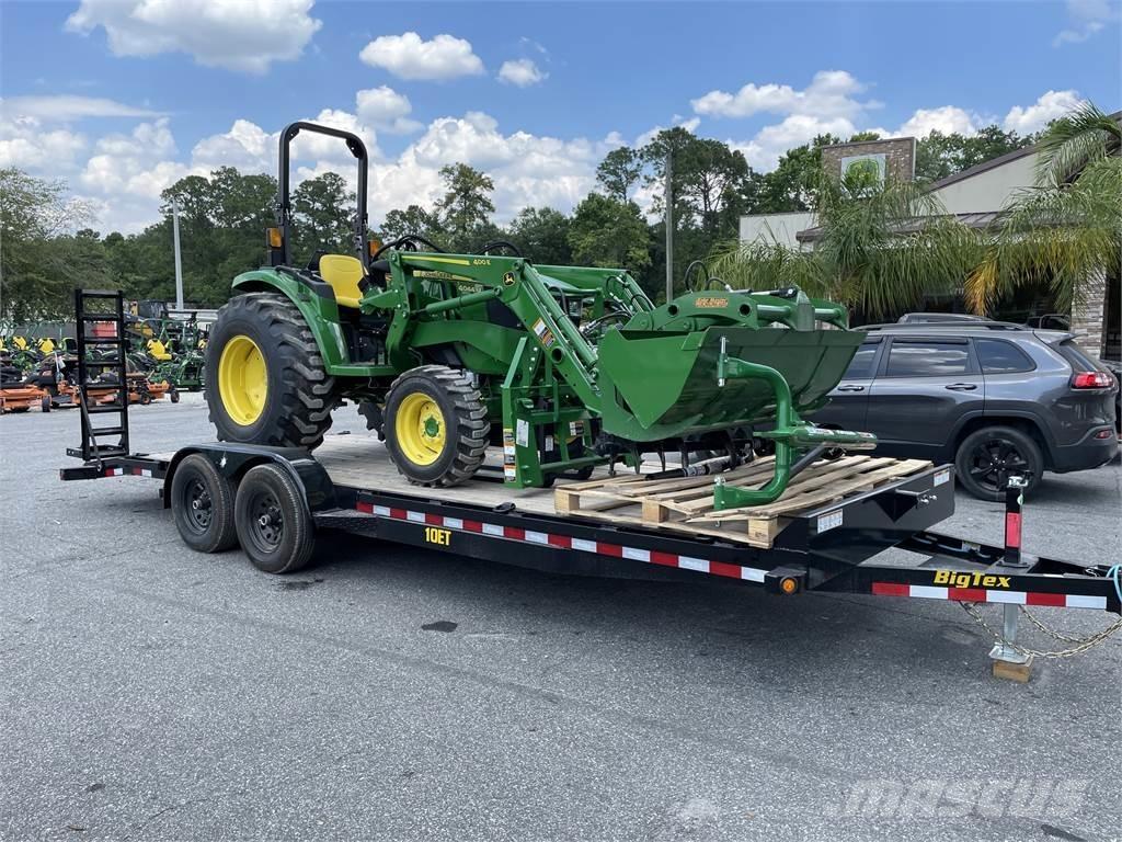 John Deere 4044M トラクター