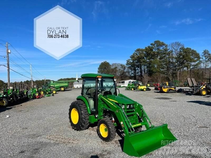 John Deere 4044R トラクター