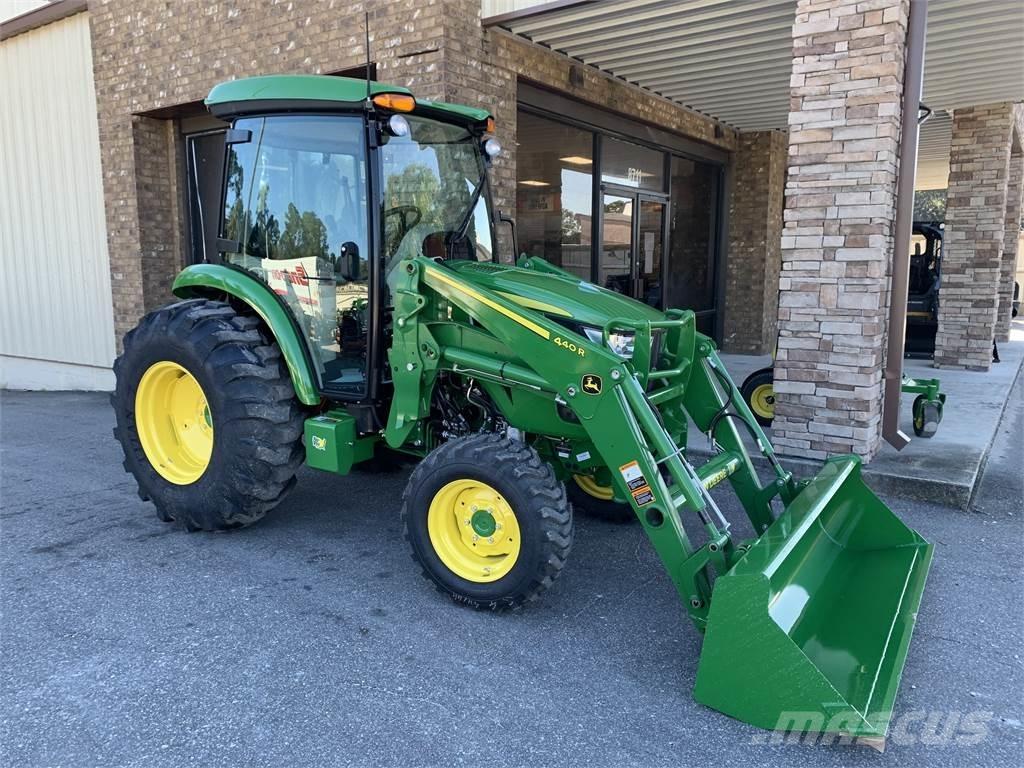 John Deere 4052R トラクター