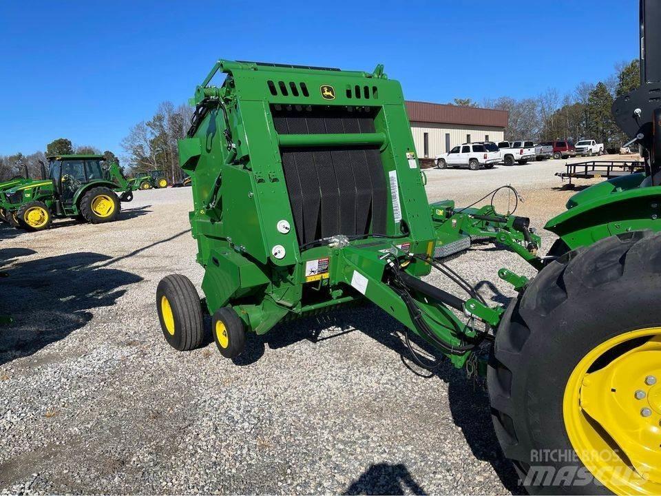 John Deere 450E ラウンドベーラー