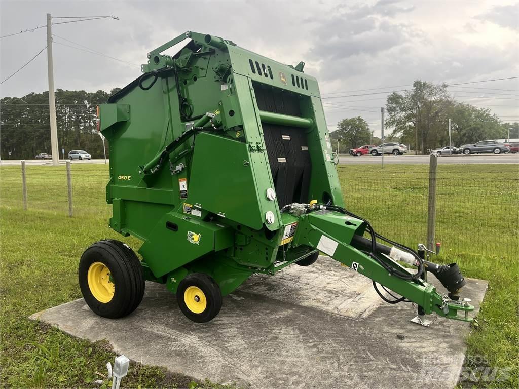 John Deere 450E ラウンドベーラー