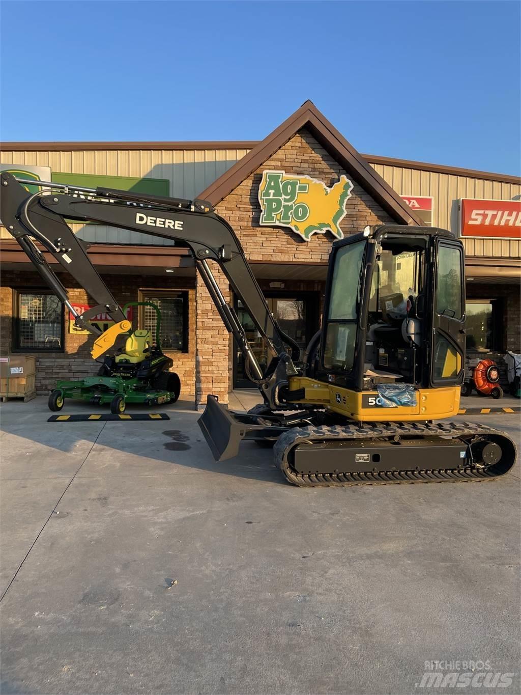 John Deere 50 P ミニ油圧ショベル 7t以下（ミニユンボ・ミニディガー）