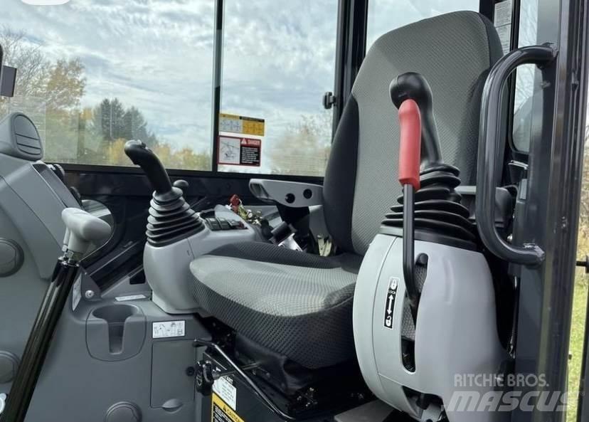 John Deere 50 P ミニ油圧ショベル 7t以下（ミニユンボ・ミニディガー）