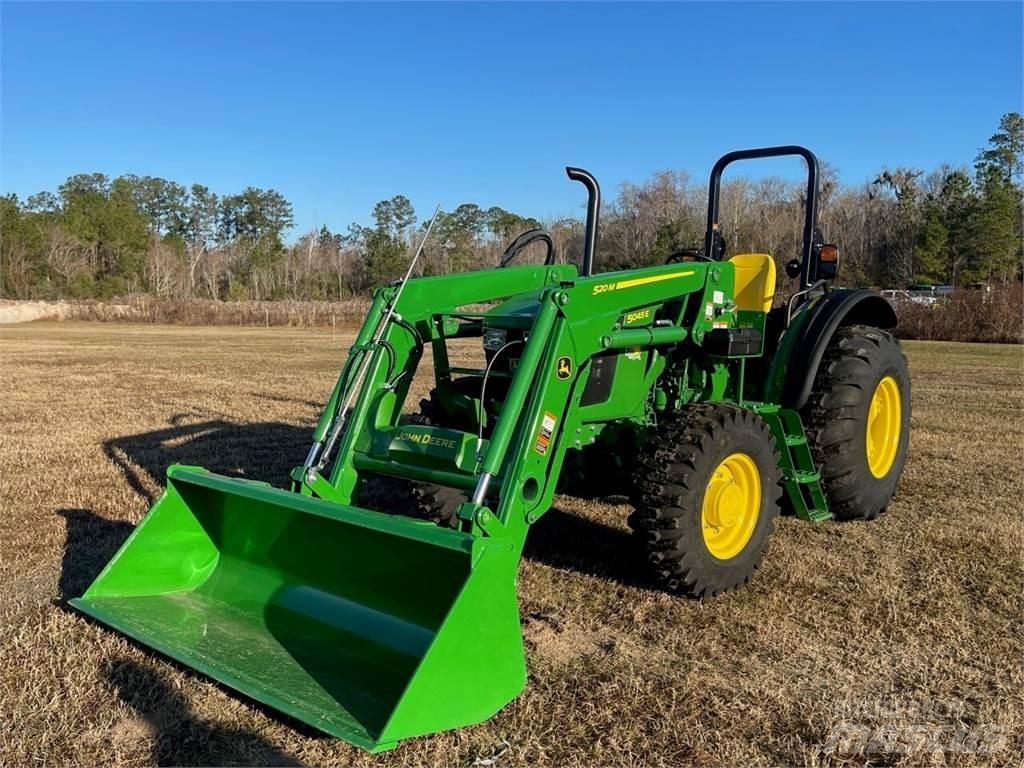 John Deere 5045E トラクター