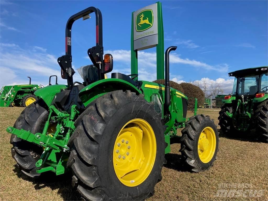 John Deere 5060E トラクター