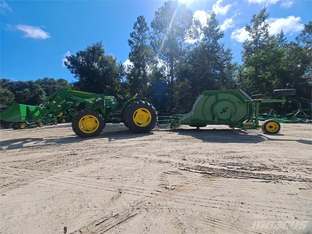 John Deere 5067E トラクター