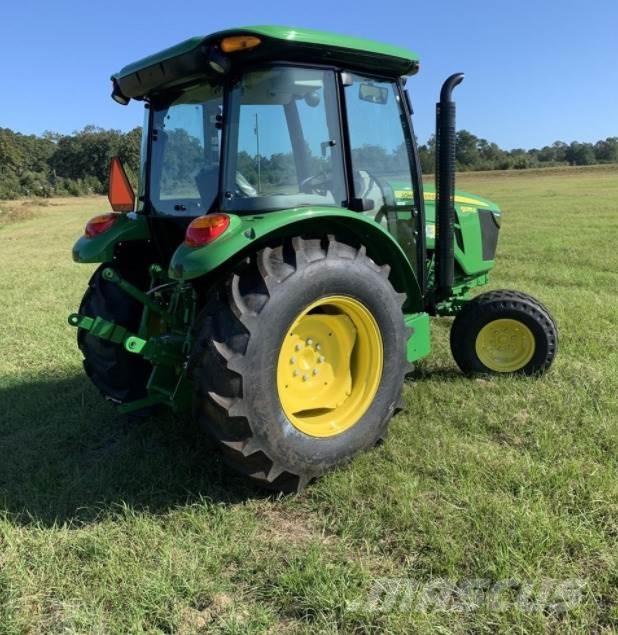 John Deere 5075E トラクター