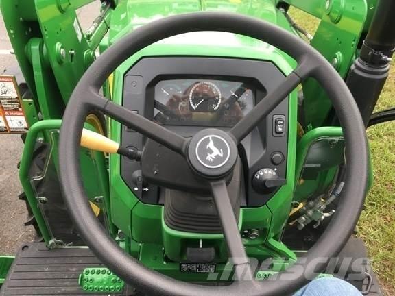 John Deere 5075E トラクター