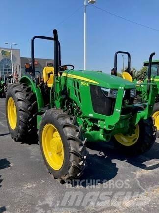 John Deere 5075E トラクター