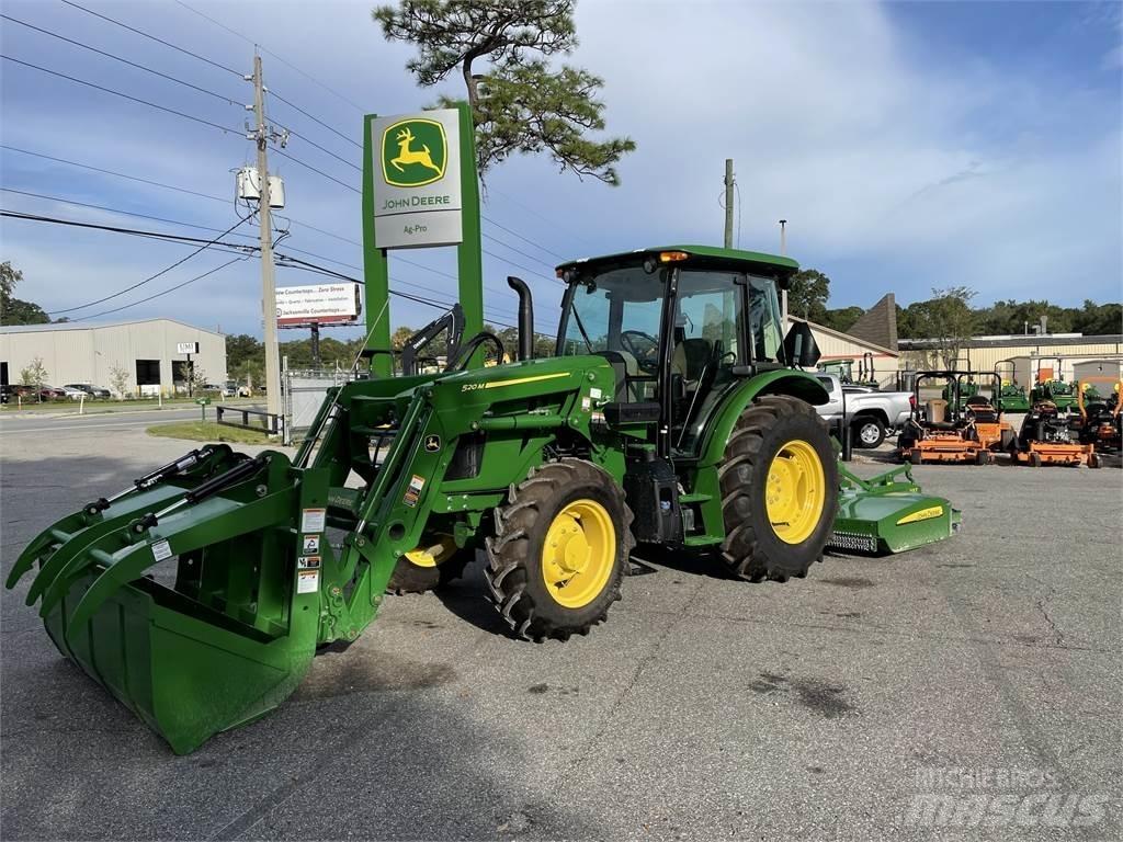 John Deere 5090E トラクター