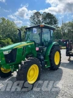 John Deere 5090M トラクター