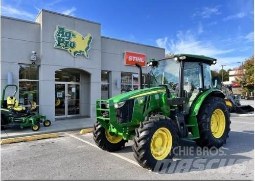John Deere 5090M トラクター