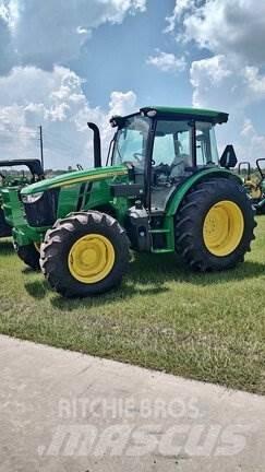 John Deere 5105M トラクター