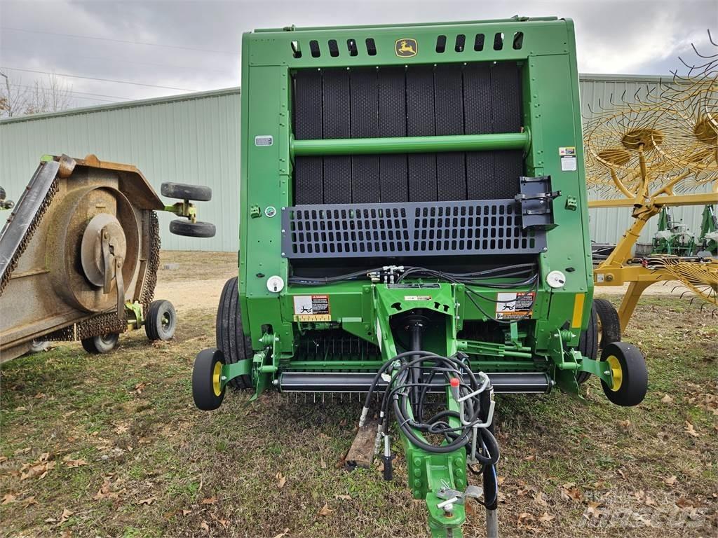 John Deere 560M ラウンドベーラー