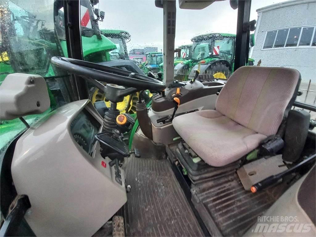 John Deere 5720 トラクター
