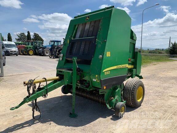 John Deere 592 ラウンドベーラー