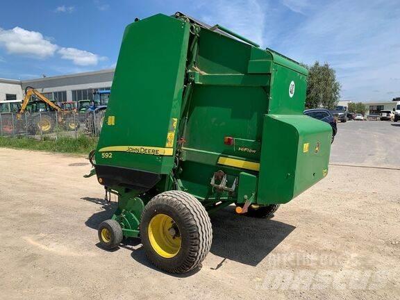 John Deere 592 ラウンドベーラー