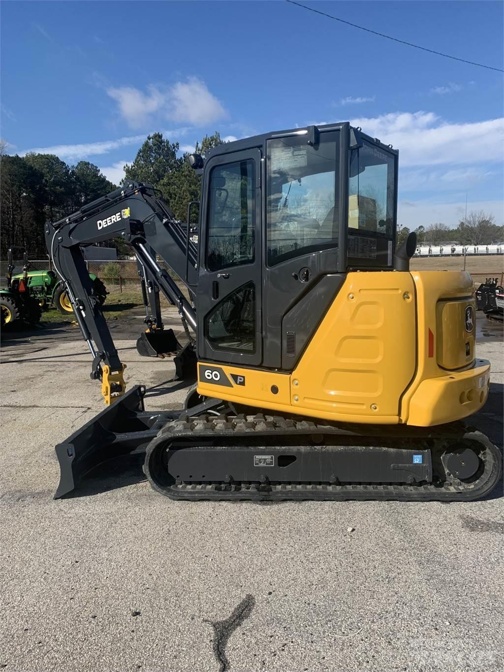 John Deere 60 P ミニ油圧ショベル 7t以下（ミニユンボ・ミニディガー）