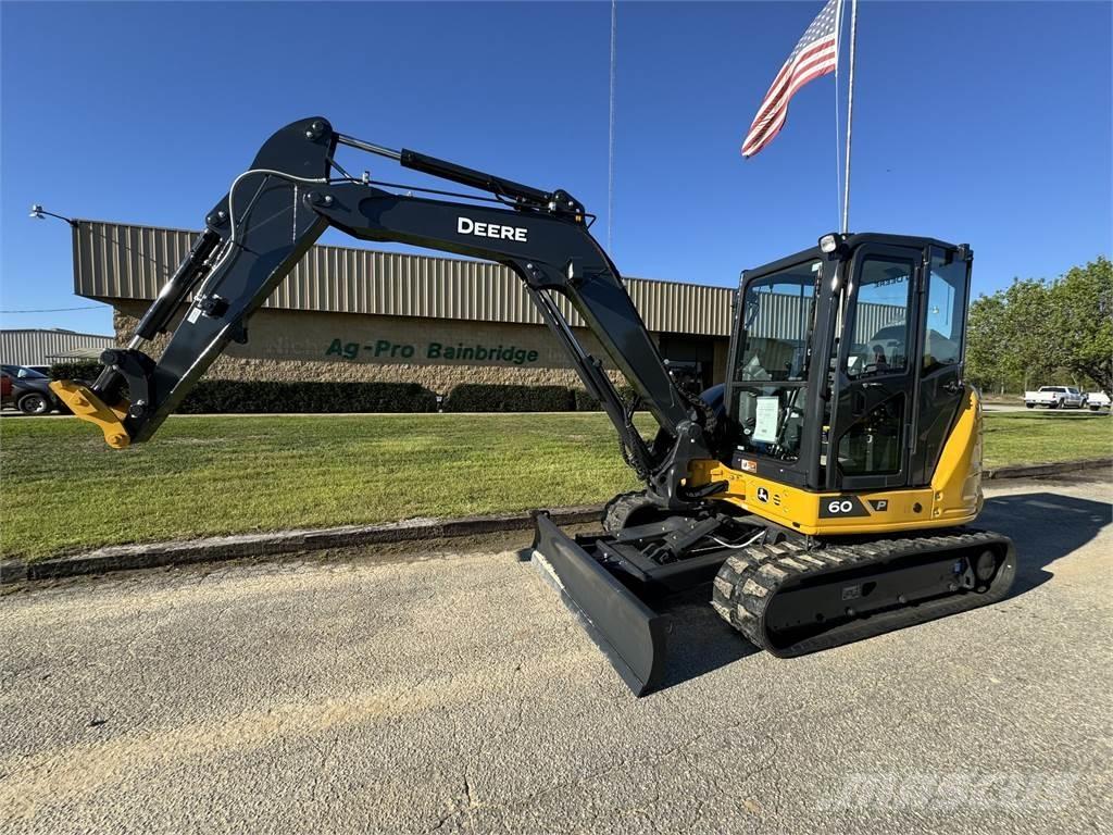 John Deere 60 P ミニ油圧ショベル 7t以下（ミニユンボ・ミニディガー）