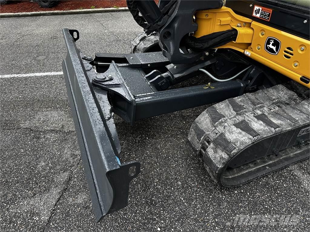 John Deere 60 P ミニ油圧ショベル 7t以下（ミニユンボ・ミニディガー）