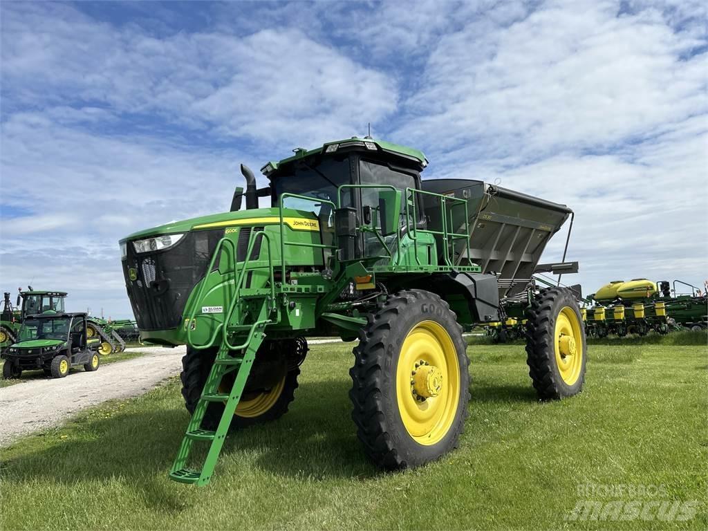 John Deere 600R 牽引型スプレイヤー