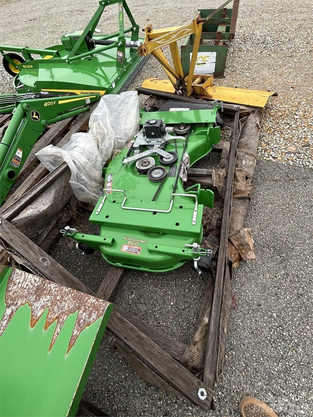 John Deere 60D 芝刈り機