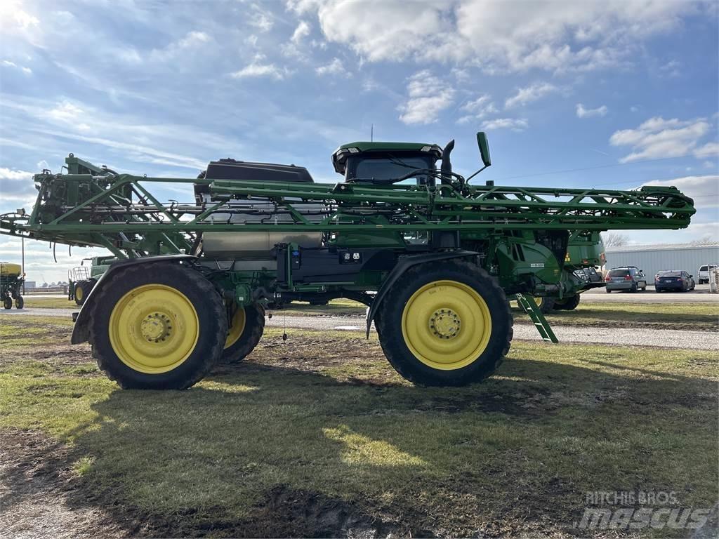 John Deere 612R 牽引型スプレイヤー