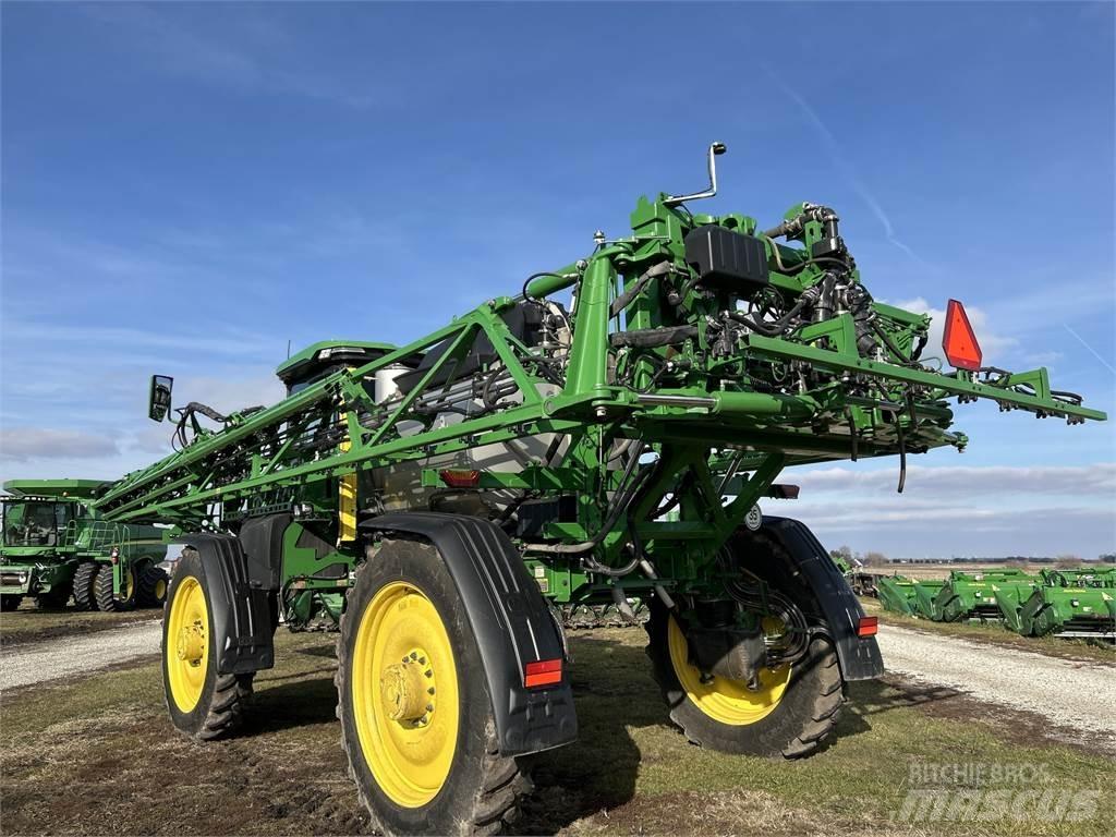 John Deere 612R 牽引型スプレイヤー