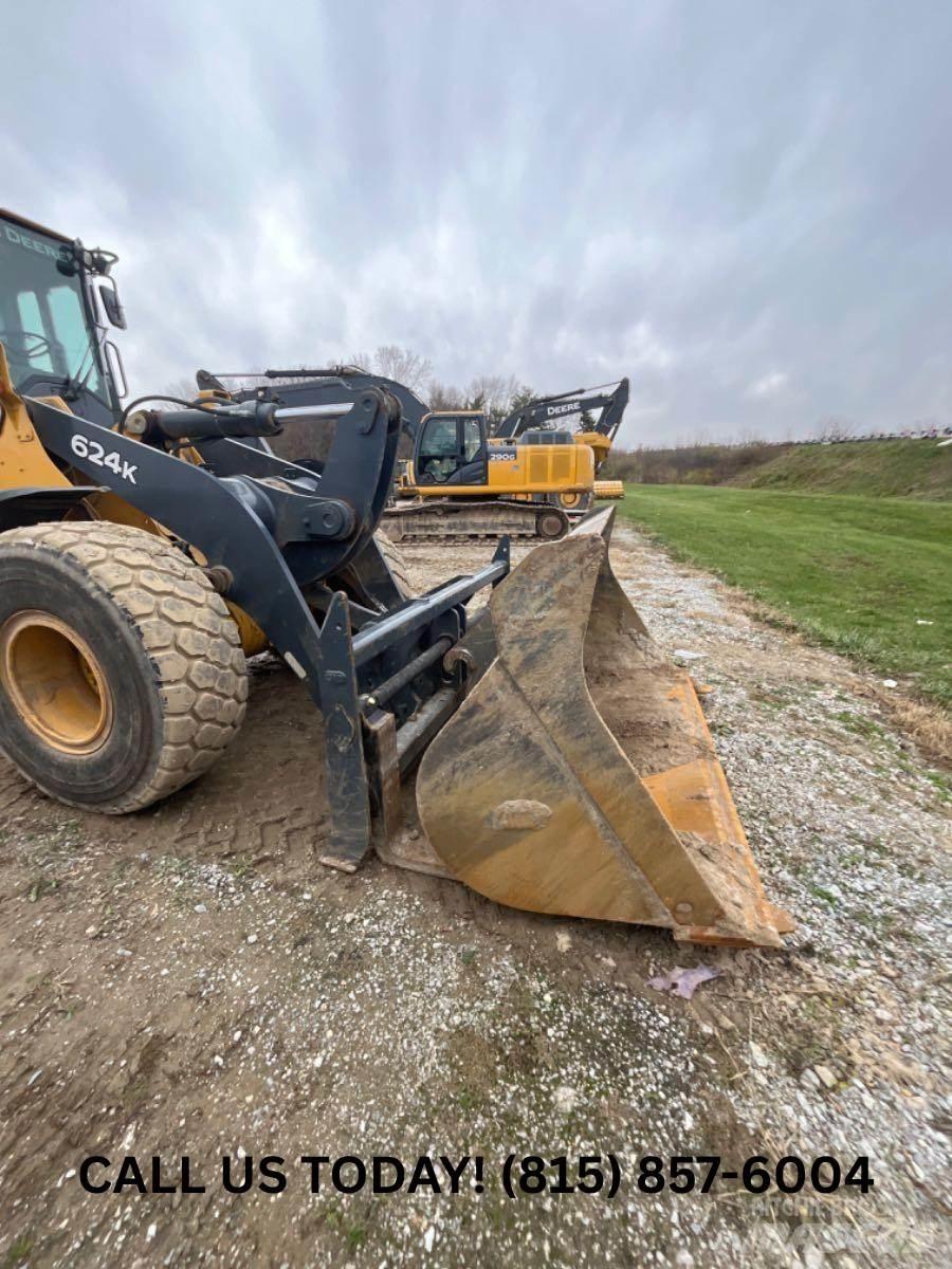 John Deere 624K ホイールローダー・タイヤショベル