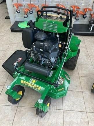 John Deere 636M 乗用・自走モア/芝刈り機