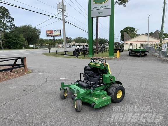 John Deere 652R 乗用・自走モア/芝刈り機