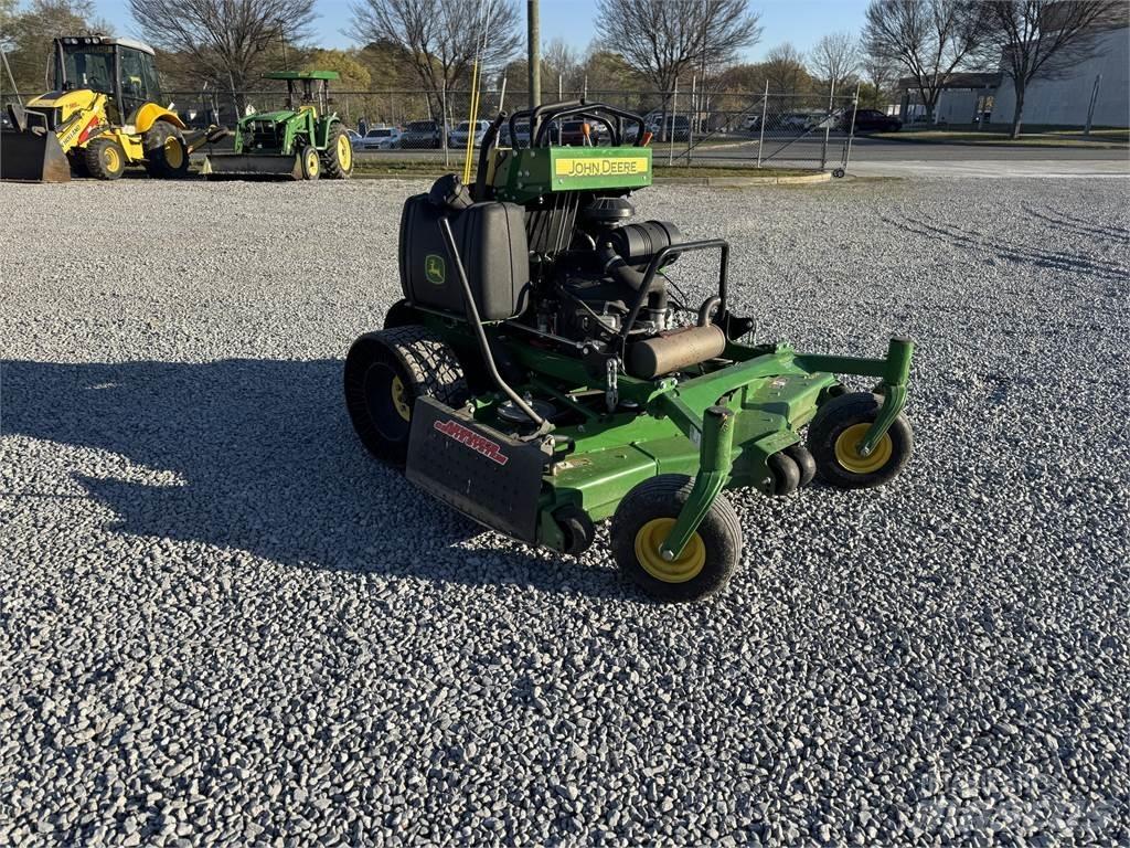 John Deere 661R 乗用・自走モア/芝刈り機