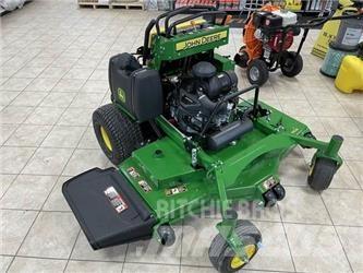 John Deere 661R 乗用・自走モア/芝刈り機