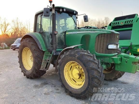 John Deere 6820 トラクター