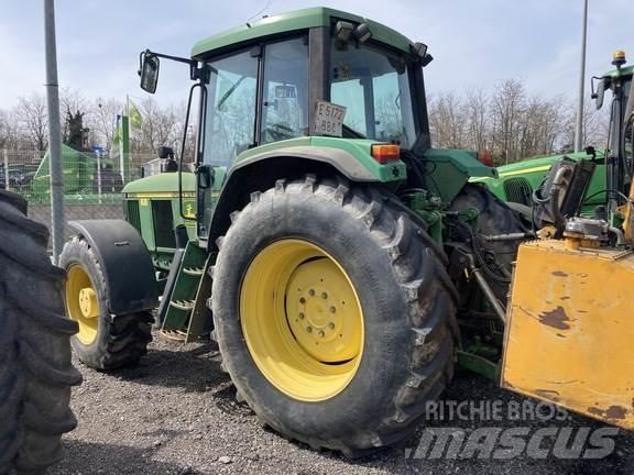 John Deere 6910 トラクター