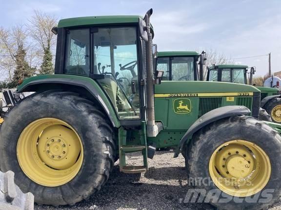 John Deere 6910 トラクター