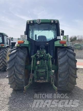 John Deere 6910 トラクター