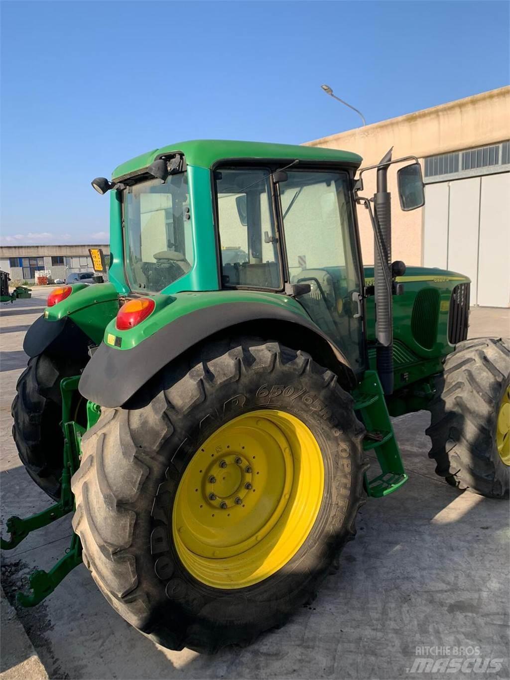 John Deere 6920 トラクター