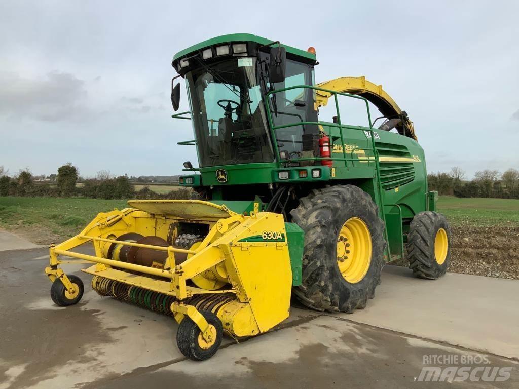 John Deere 7400 フォレージハーベスター
