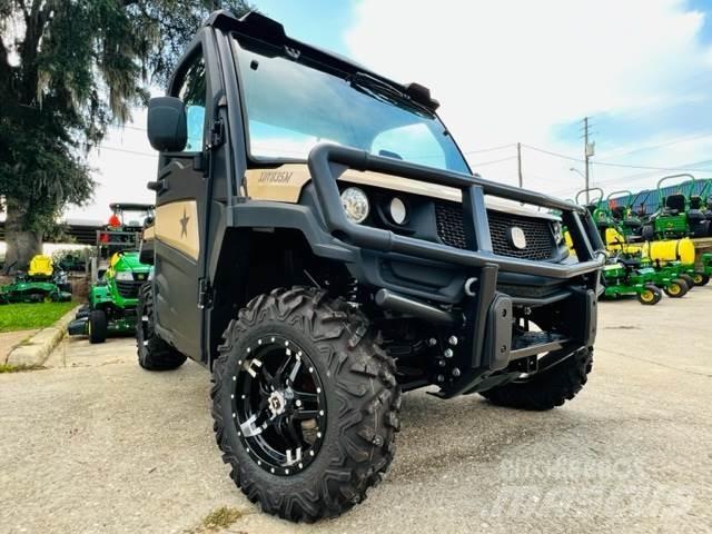 John Deere 835M ユーティリティー機械