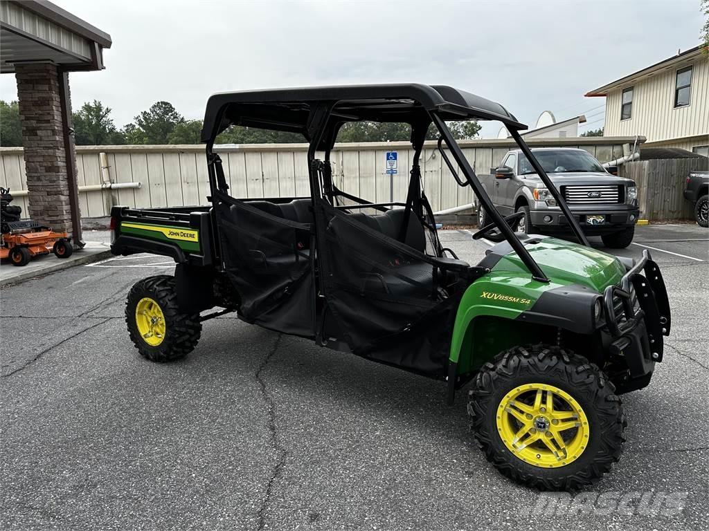 John Deere 855M ユーティリティー機械